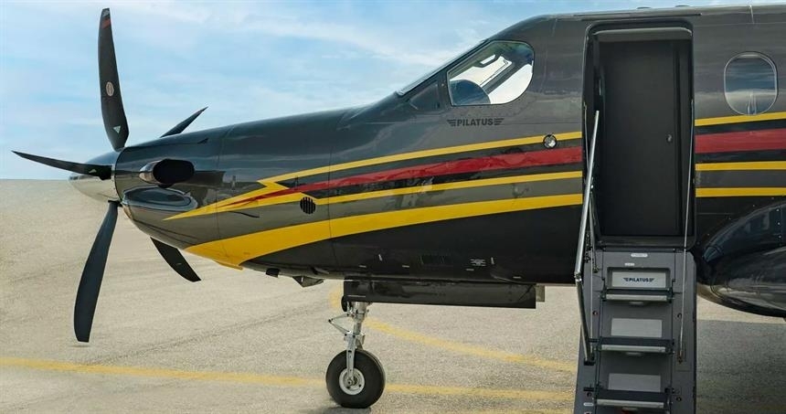 Pilatus PC12 NG airplone img