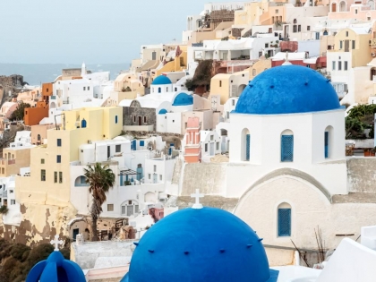Helicopter ride from Athens to Santorini